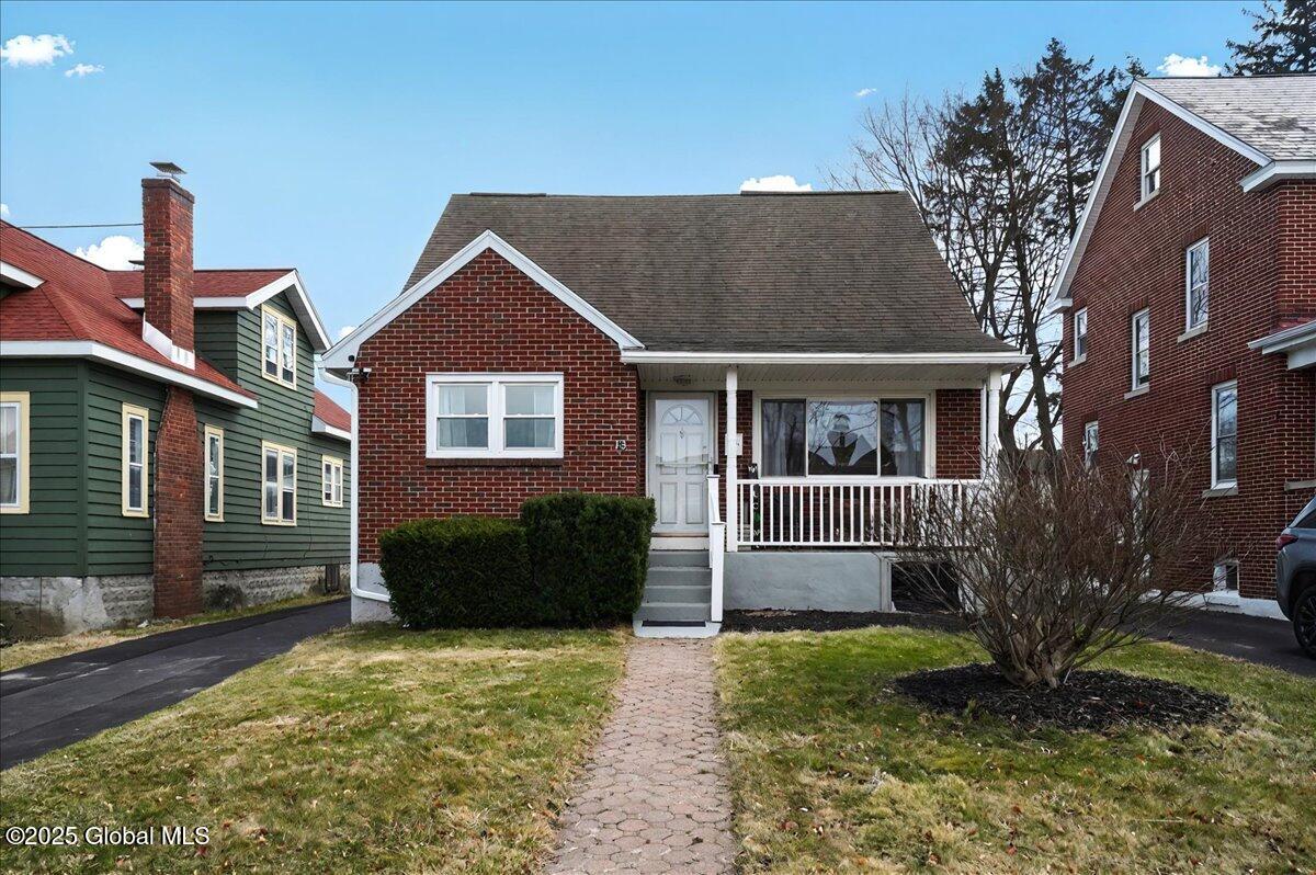 13 Clayton Place Albany NY 12209