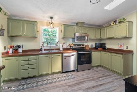 131 Myers Road Howe Cave NY 12092