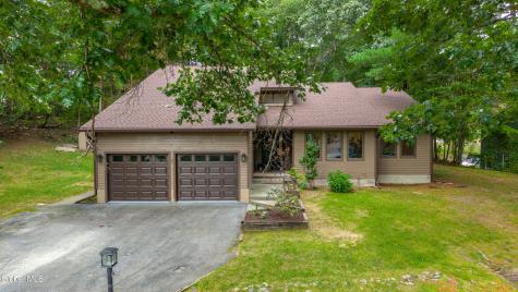 8 Fox Hollow Lane Queensbury NY 12804