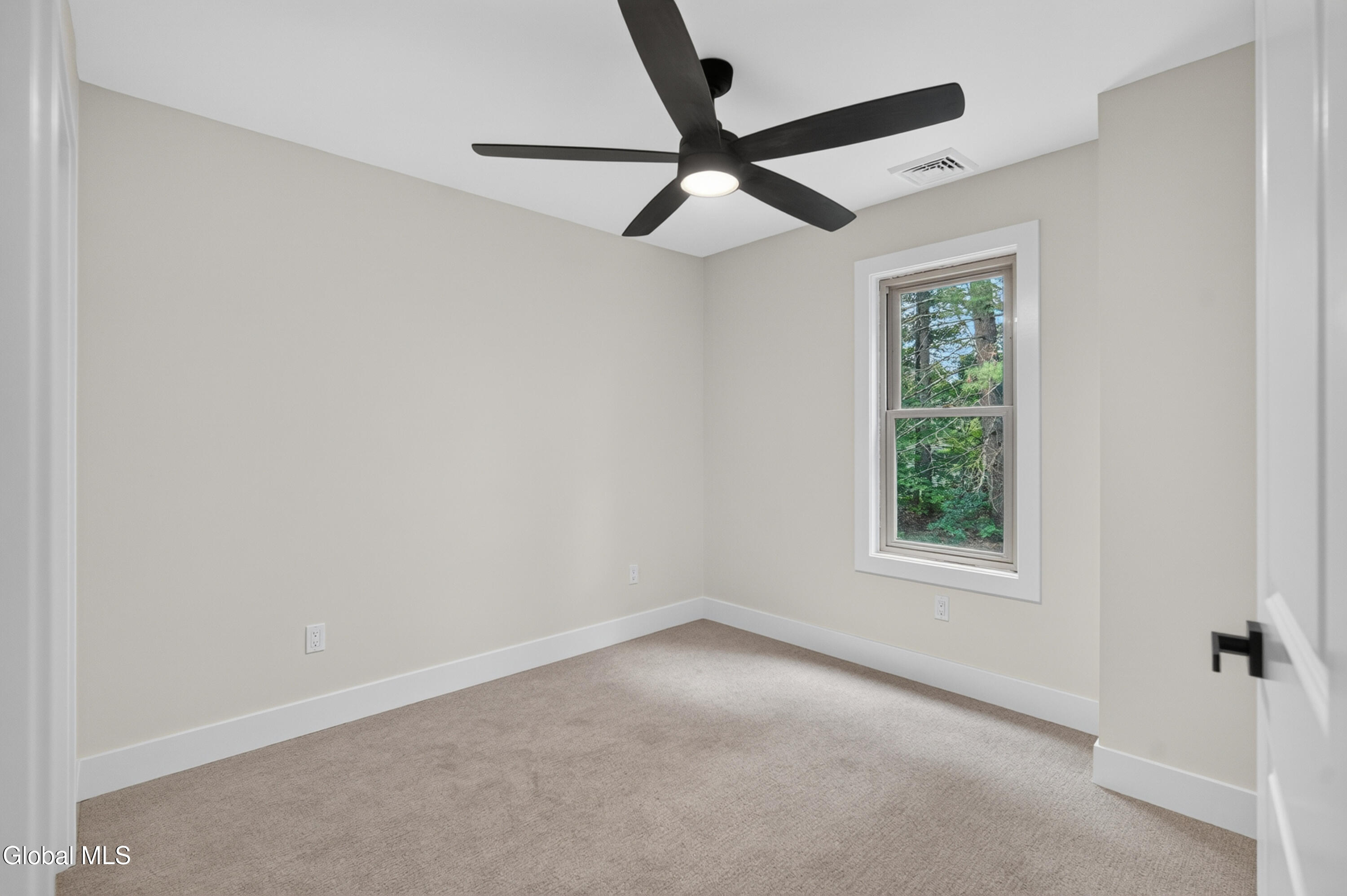 8 Fox Hollow Lane Queensbury NY 12804