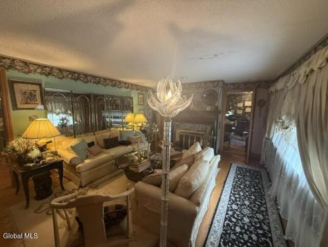 183 Van Rensselaer Boulevard Menands NY 12204