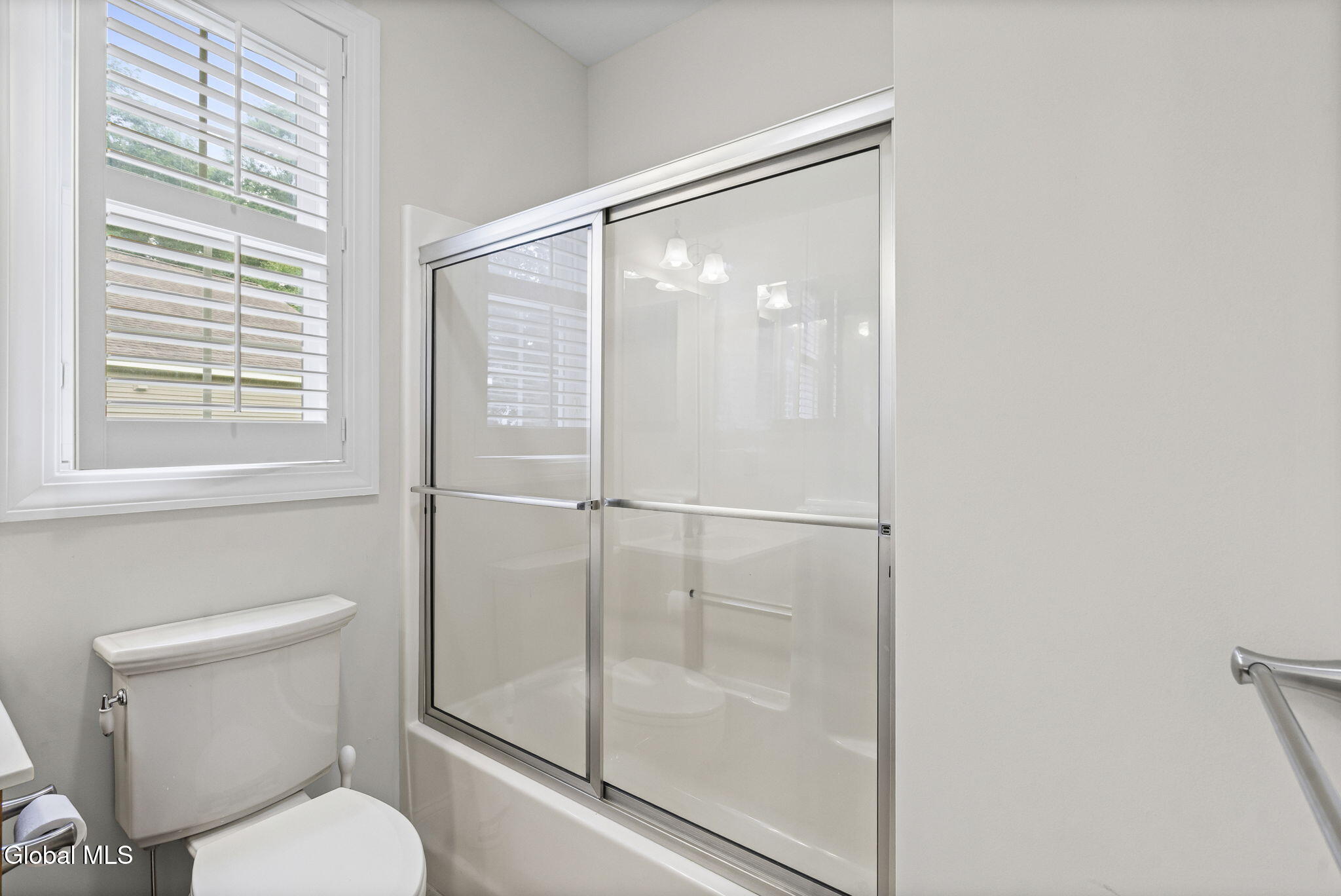 19 Braxton Court Waterford NY 12188