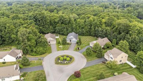 19 Braxton Court Waterford NY 12188