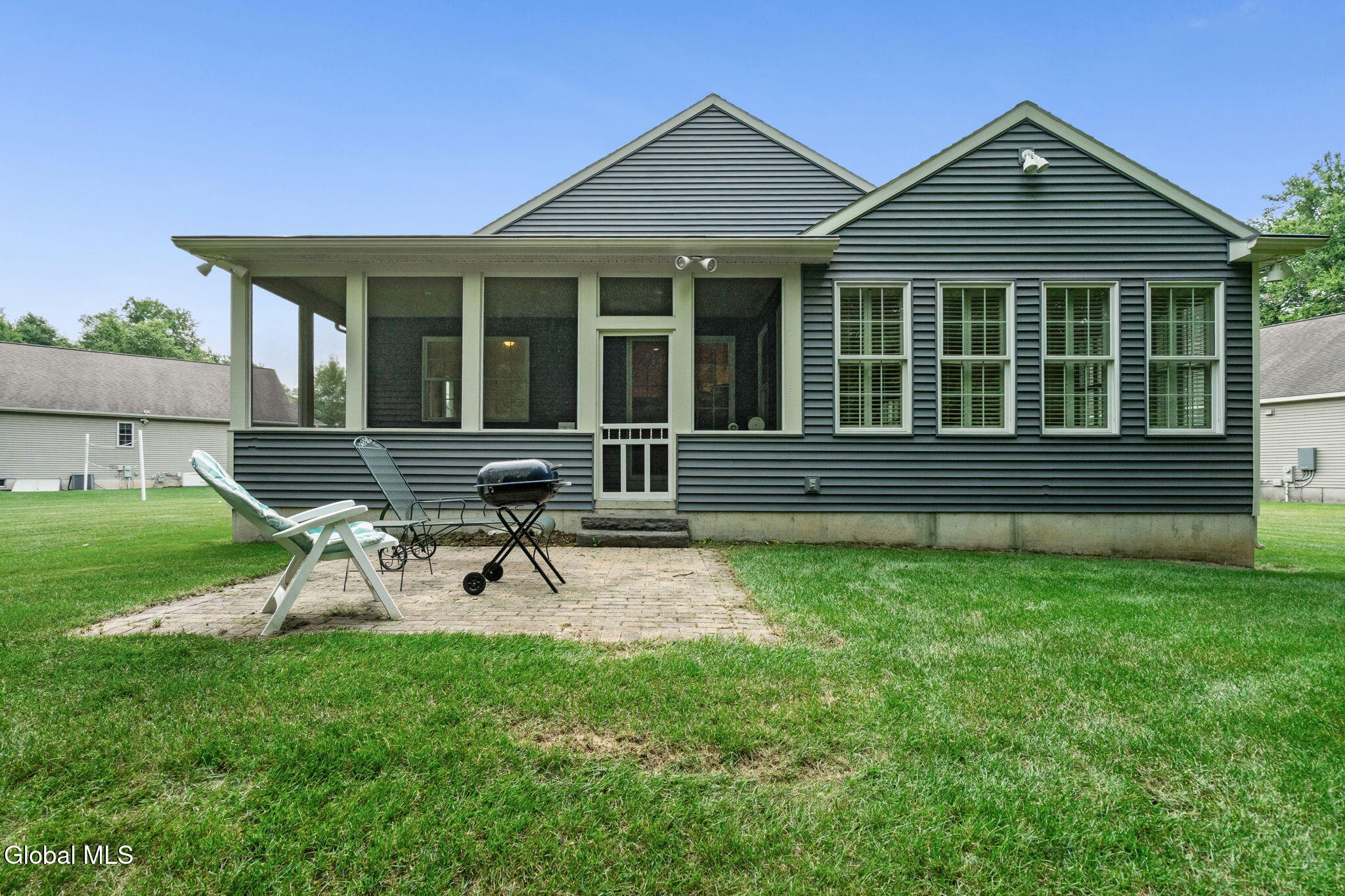19 Braxton Court Waterford NY 12188