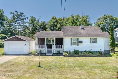 86 Old Schaghticoke Road Mechanicville NY 12118