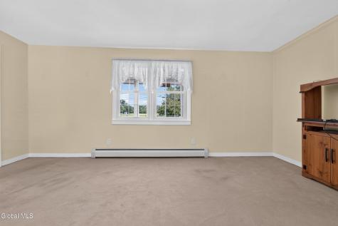 86 Old Schaghticoke Road Mechanicville NY 12118