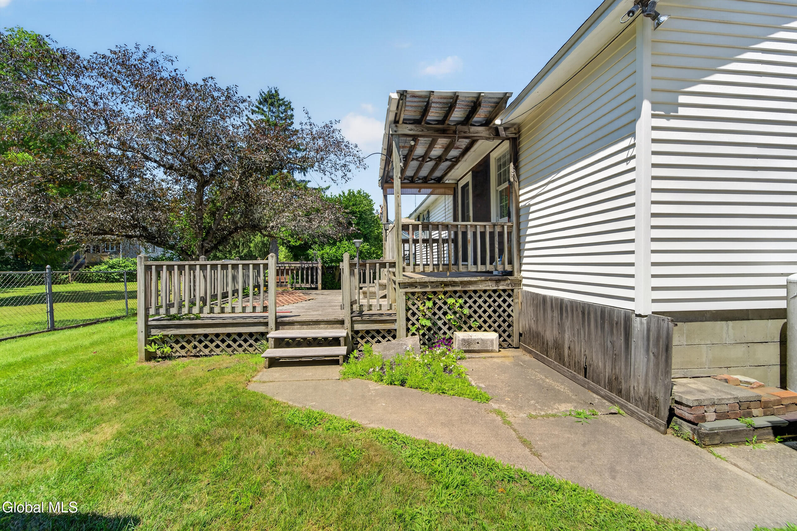86 Old Schaghticoke Road Mechanicville NY 12118