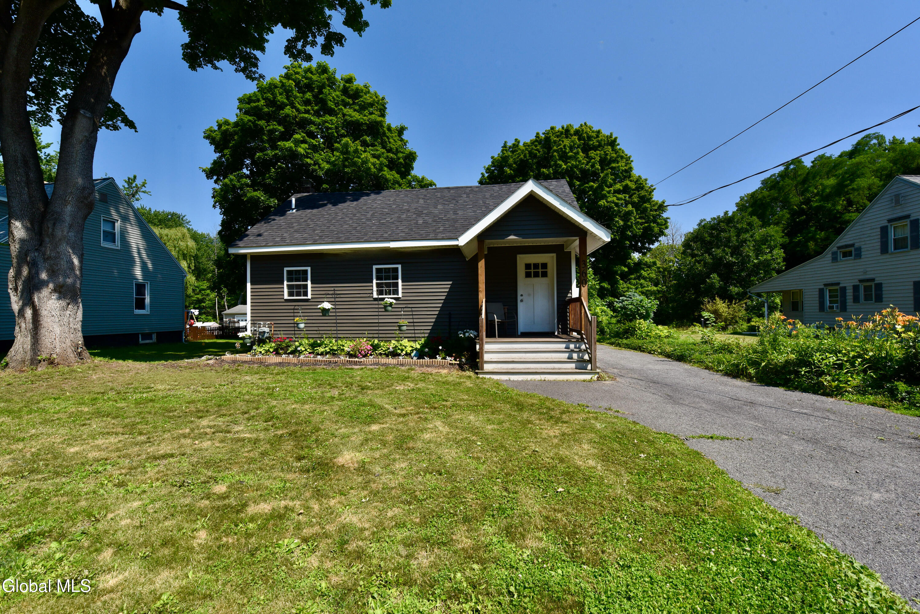 360 Ballston Road Glenville NY 12302