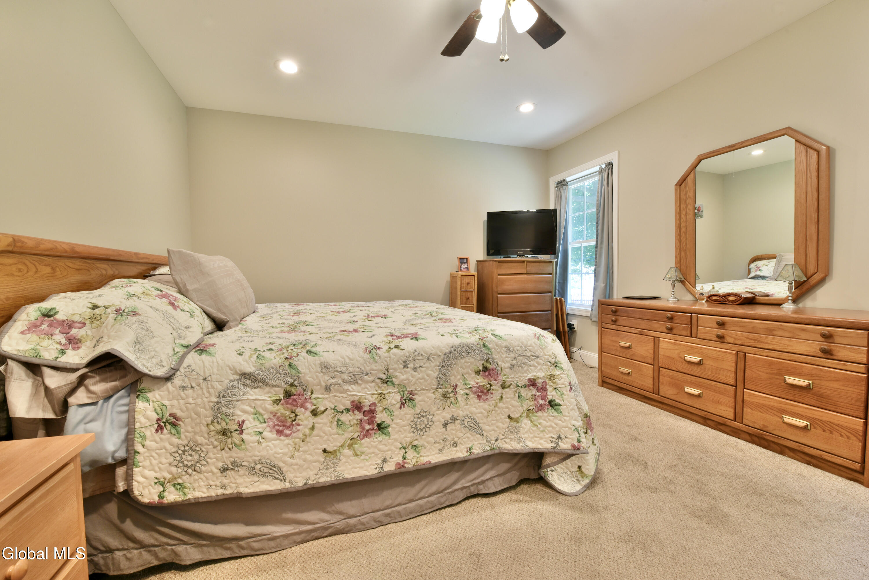 360 Ballston Road Glenville NY 12302