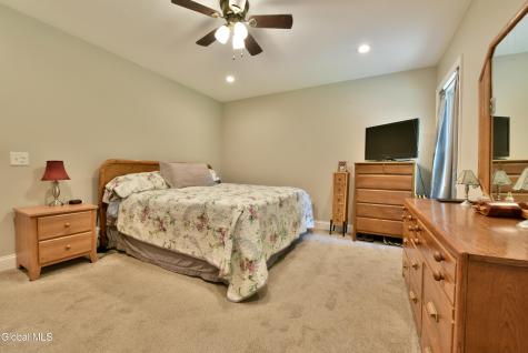 360 Ballston Road Glenville NY 12302