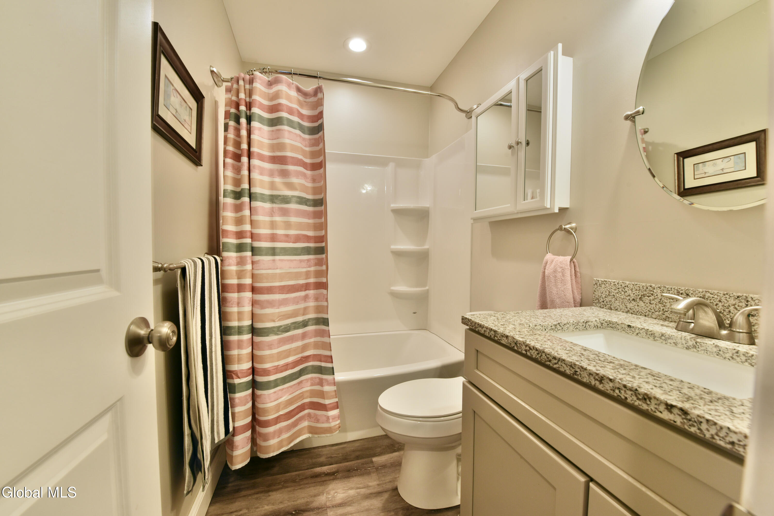 360 Ballston Road Glenville NY 12302