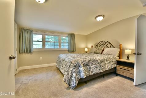 360 Ballston Road Glenville NY 12302