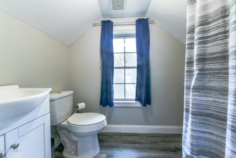 360 Ballston Road Glenville NY 12302