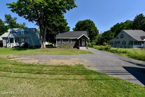 360 Ballston Road Glenville NY 12302