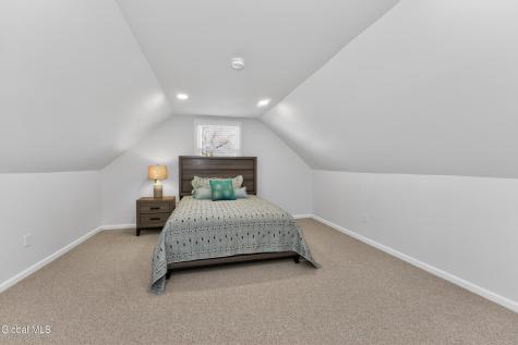 2618 Hendricks Street Schenectady NY 12306