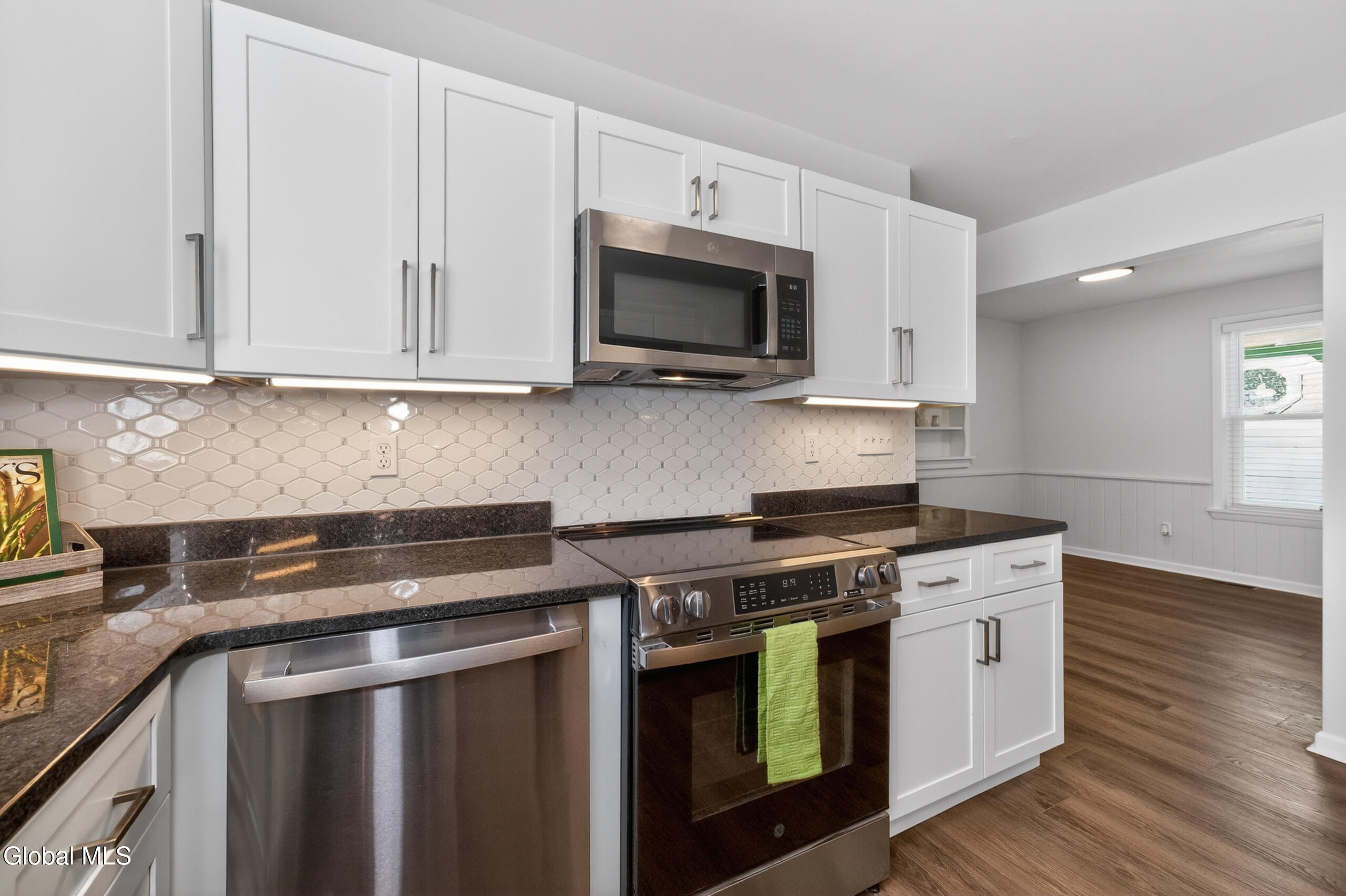 2618 Hendricks Street Schenectady NY 12306
