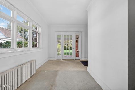 17 N Park Drive Gloversville NY 12078