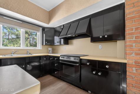 17 N Park Drive Gloversville NY 12078