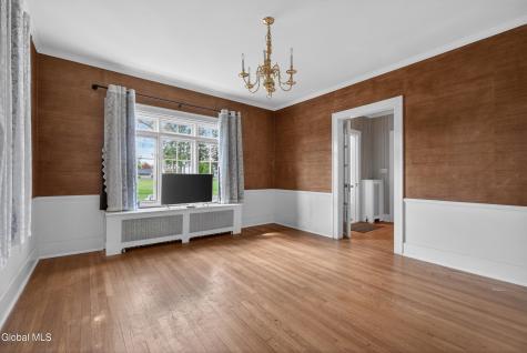 17 N Park Drive Gloversville NY 12078