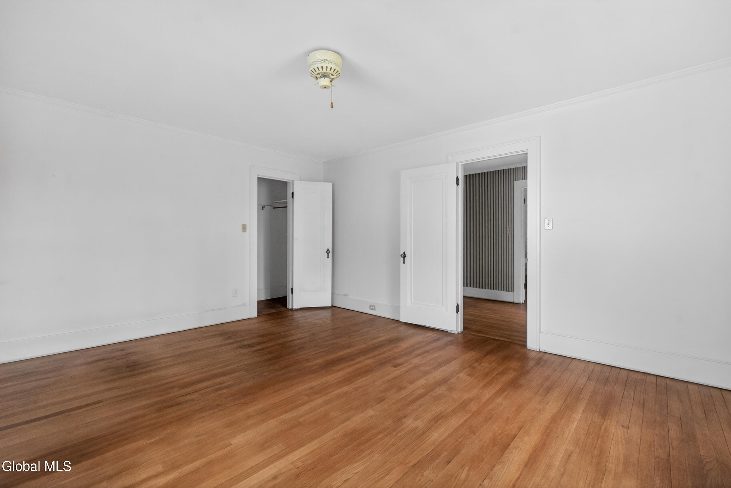 17 N Park Drive Gloversville NY 12078