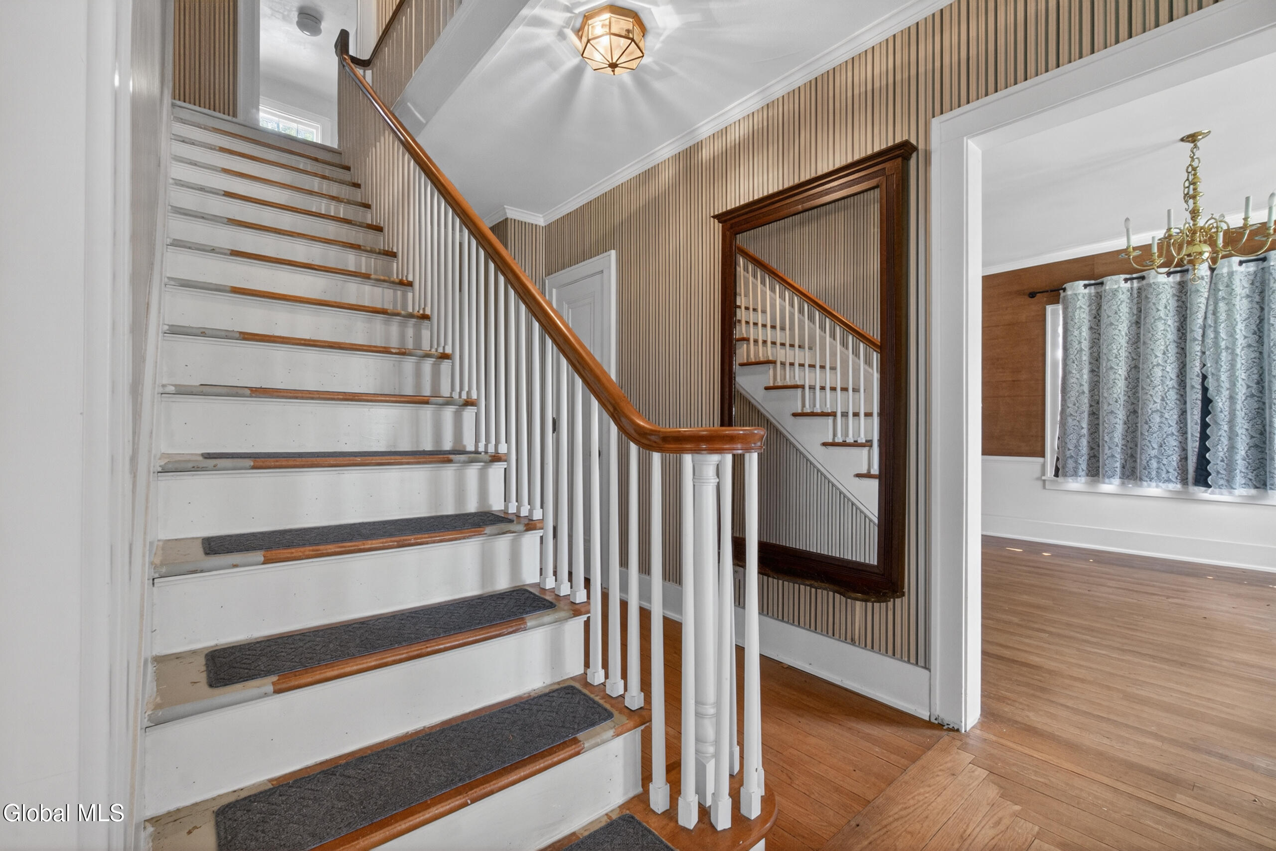 17 N Park Drive Gloversville NY 12078