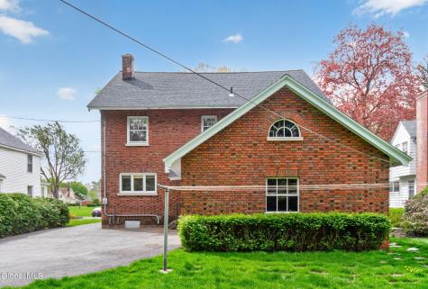 17 N Park Drive Gloversville NY 12078