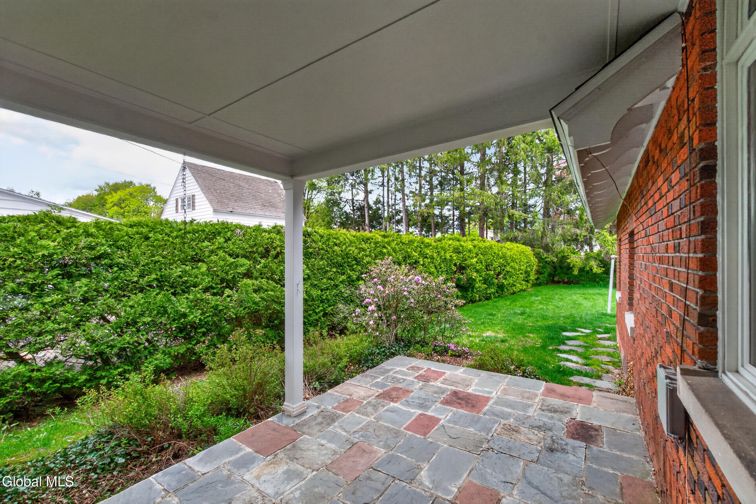 17 N Park Drive Gloversville NY 12078