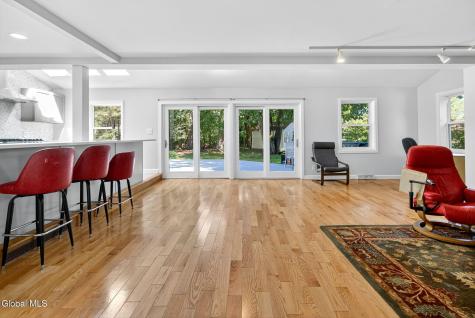 3 N Chestnut Hill Road Loudonville NY 12211