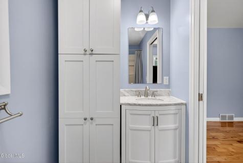 3 N Chestnut Hill Road Loudonville NY 12211