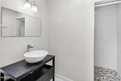 3 N Chestnut Hill Road Loudonville NY 12211