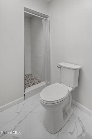 3 N Chestnut Hill Road Loudonville NY 12211