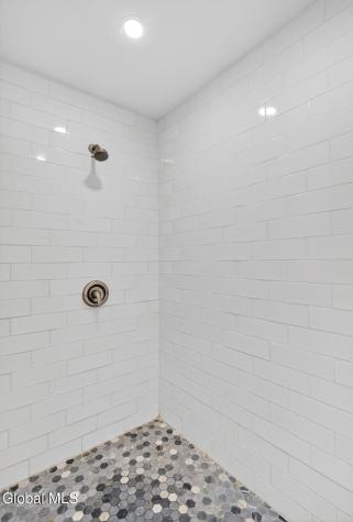 3 N Chestnut Hill Road Loudonville NY 12211