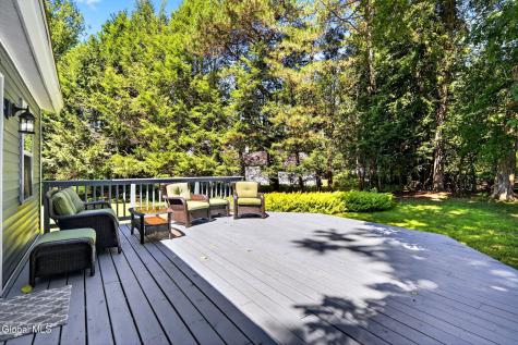 3 N Chestnut Hill Road Loudonville NY 12211