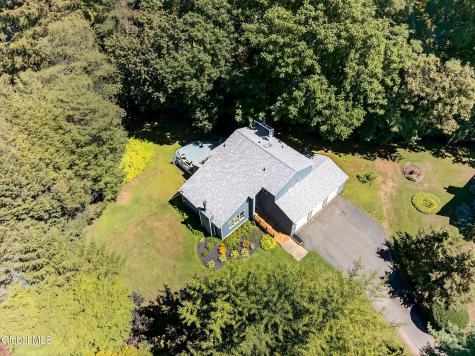 3 N Chestnut Hill Road Loudonville NY 12211