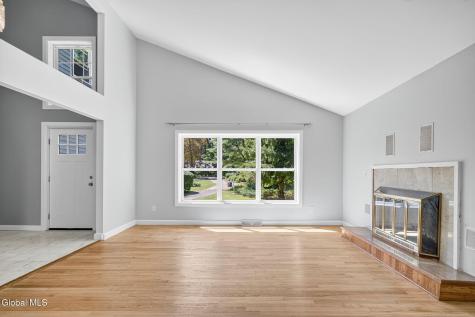 3 N Chestnut Hill Road Loudonville NY 12211