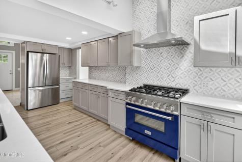 3 N Chestnut Hill Road Loudonville NY 12211