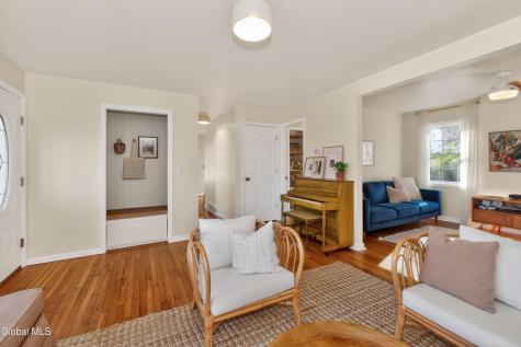 84 Lord Avenue Troy NY 12180