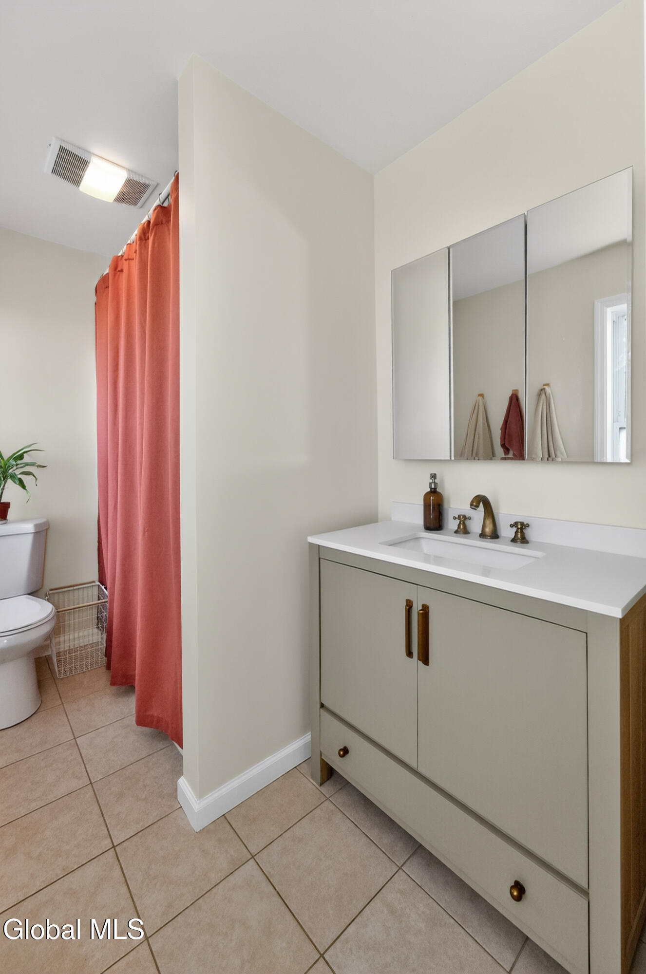 84 Lord Avenue Troy NY 12180