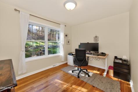 84 Lord Avenue Troy NY 12180