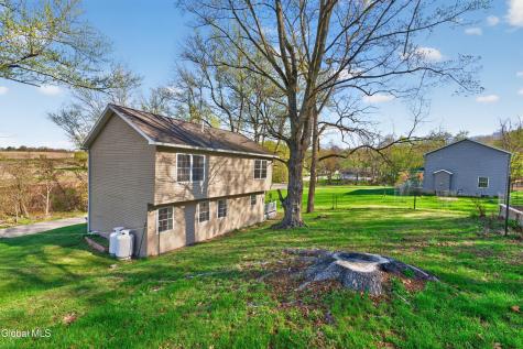 84 Lord Avenue Troy NY 12180