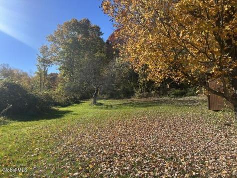 939 Ford Road Melrose NY 12121