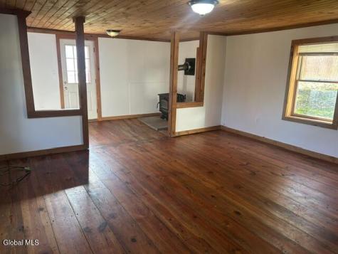 939 Ford Road Melrose NY 12121