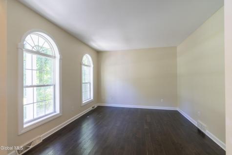 914 Mac Arthur Drive Ballston Spa NY 12020