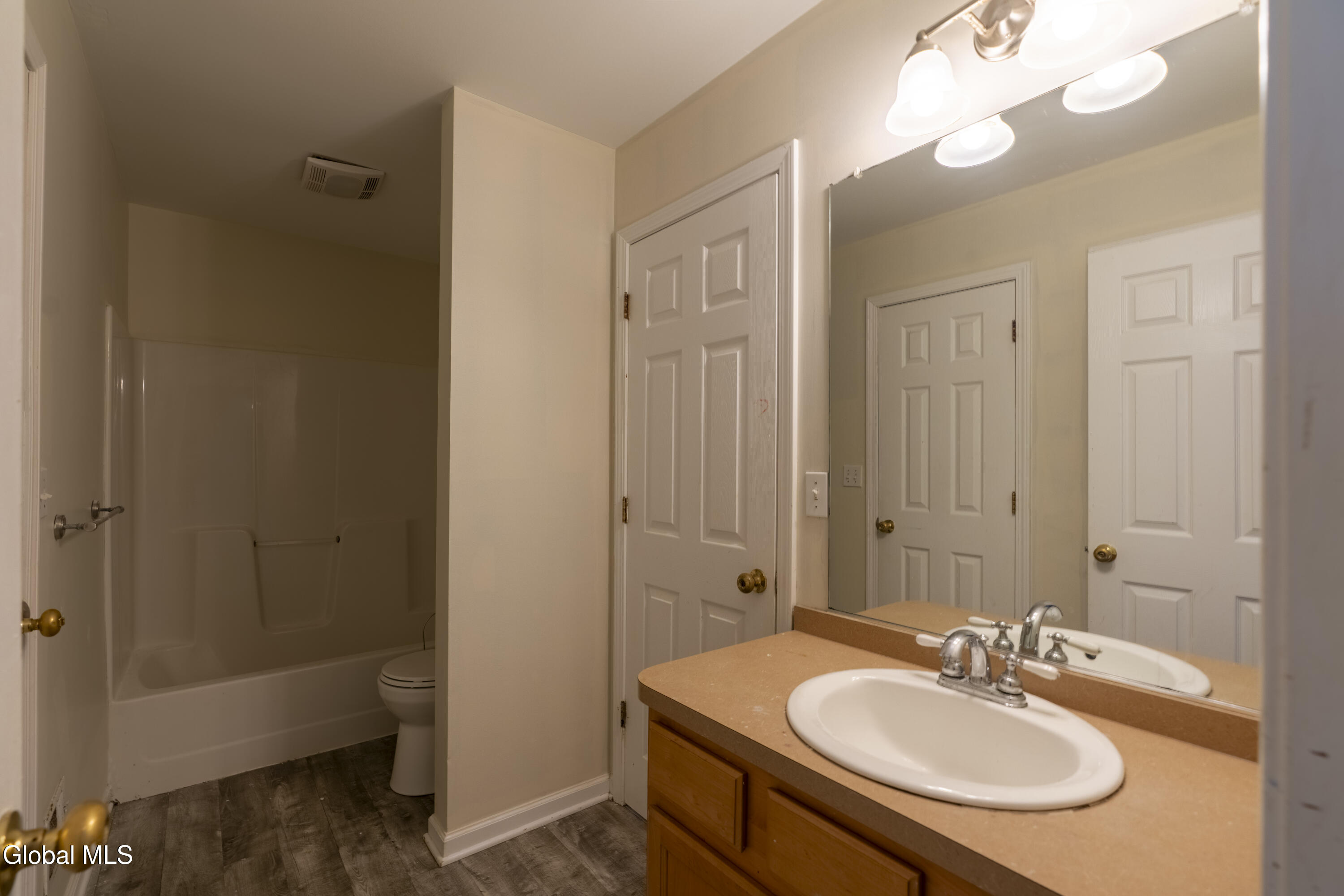 914 Mac Arthur Drive Ballston Spa NY 12020