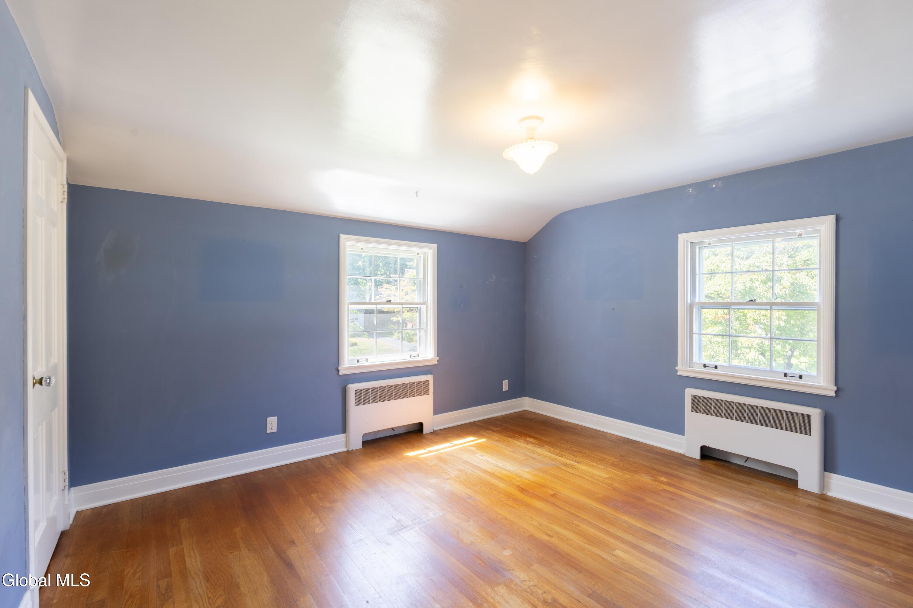 28 Douglas Road Delmar NY 12054