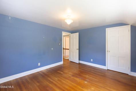 28 Douglas Road Delmar NY 12054