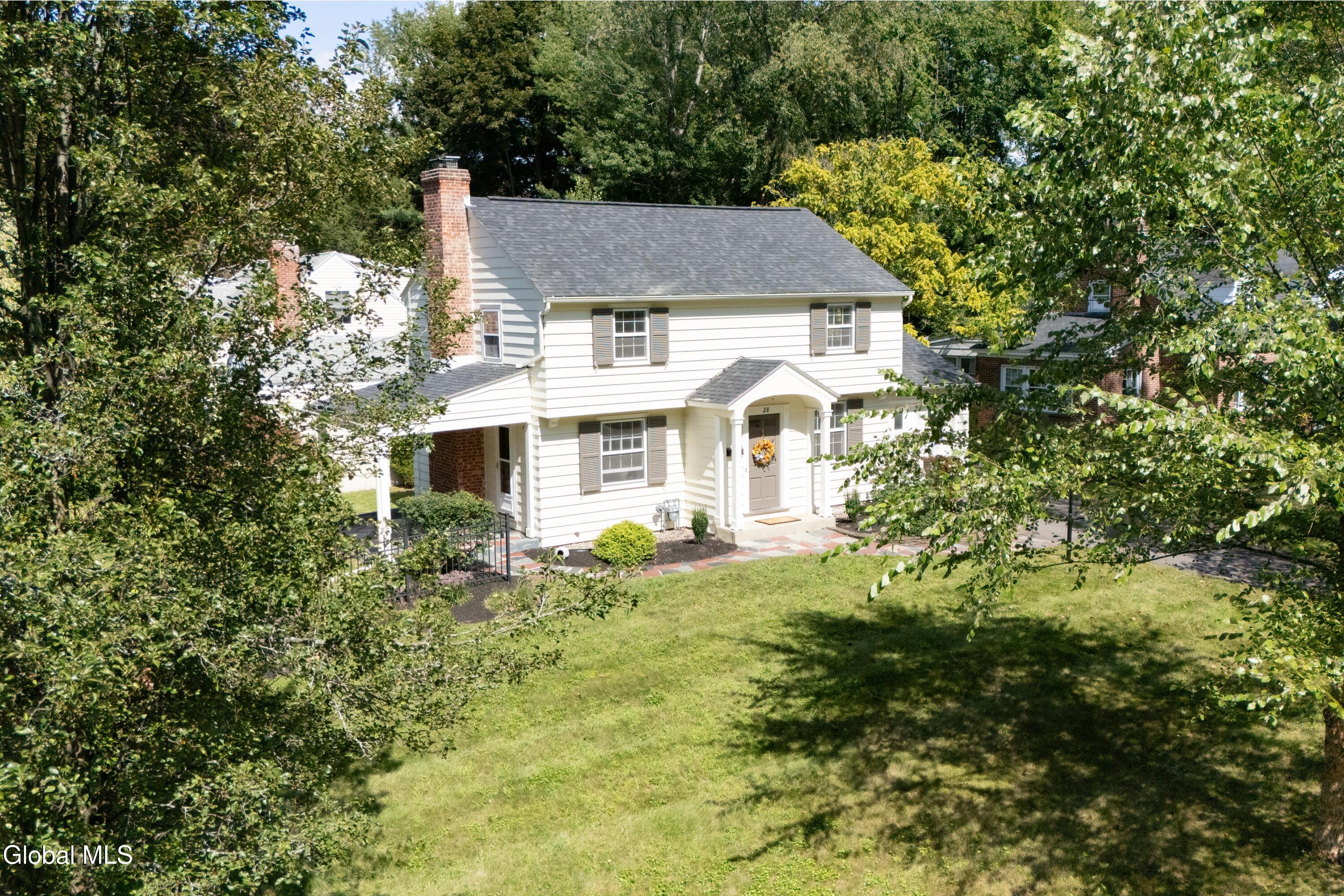28 Douglas Road Delmar NY 12054
