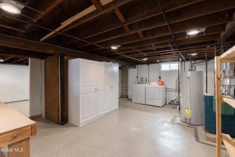 28 Douglas Road Delmar NY 12054