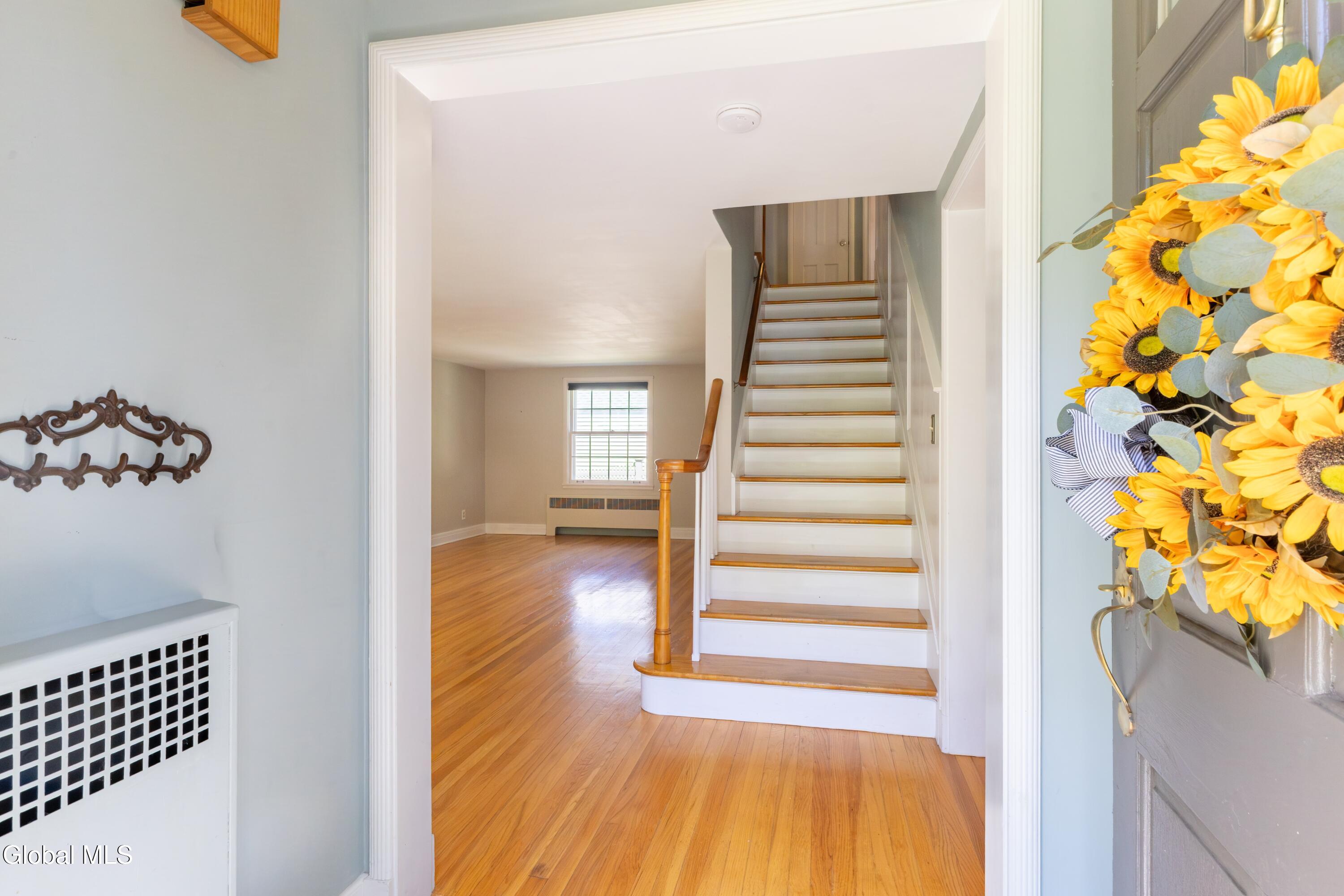 28 Douglas Road Delmar NY 12054