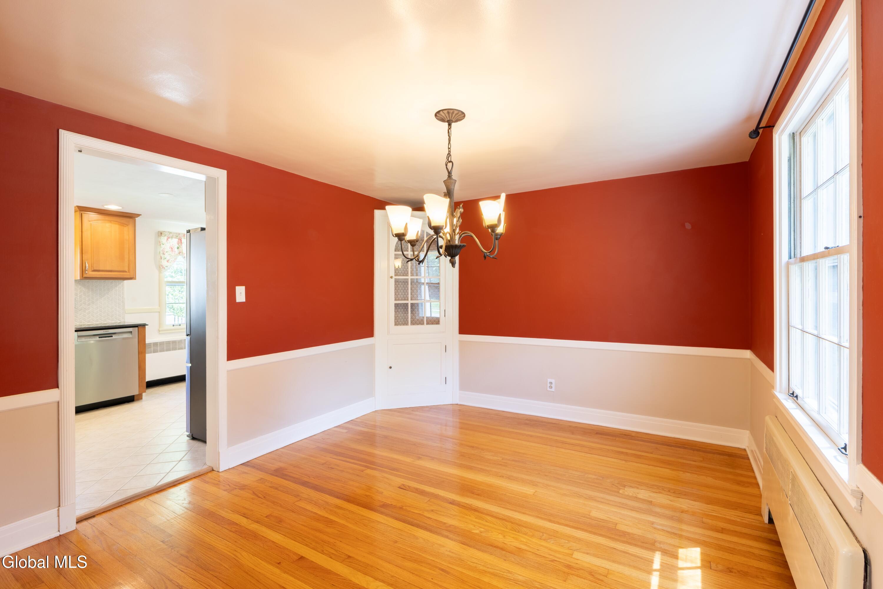 28 Douglas Road Delmar NY 12054